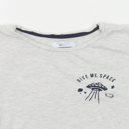 Close-up detail of New Look girls’ grey cotton basic t-shirt, size M, round neck pullover - give me space