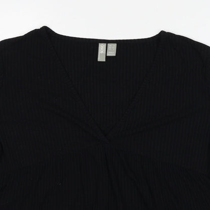 Close-up detail of ASOS women’s black viscose basic t-shirt, size UK 8, v-neck - ribbed