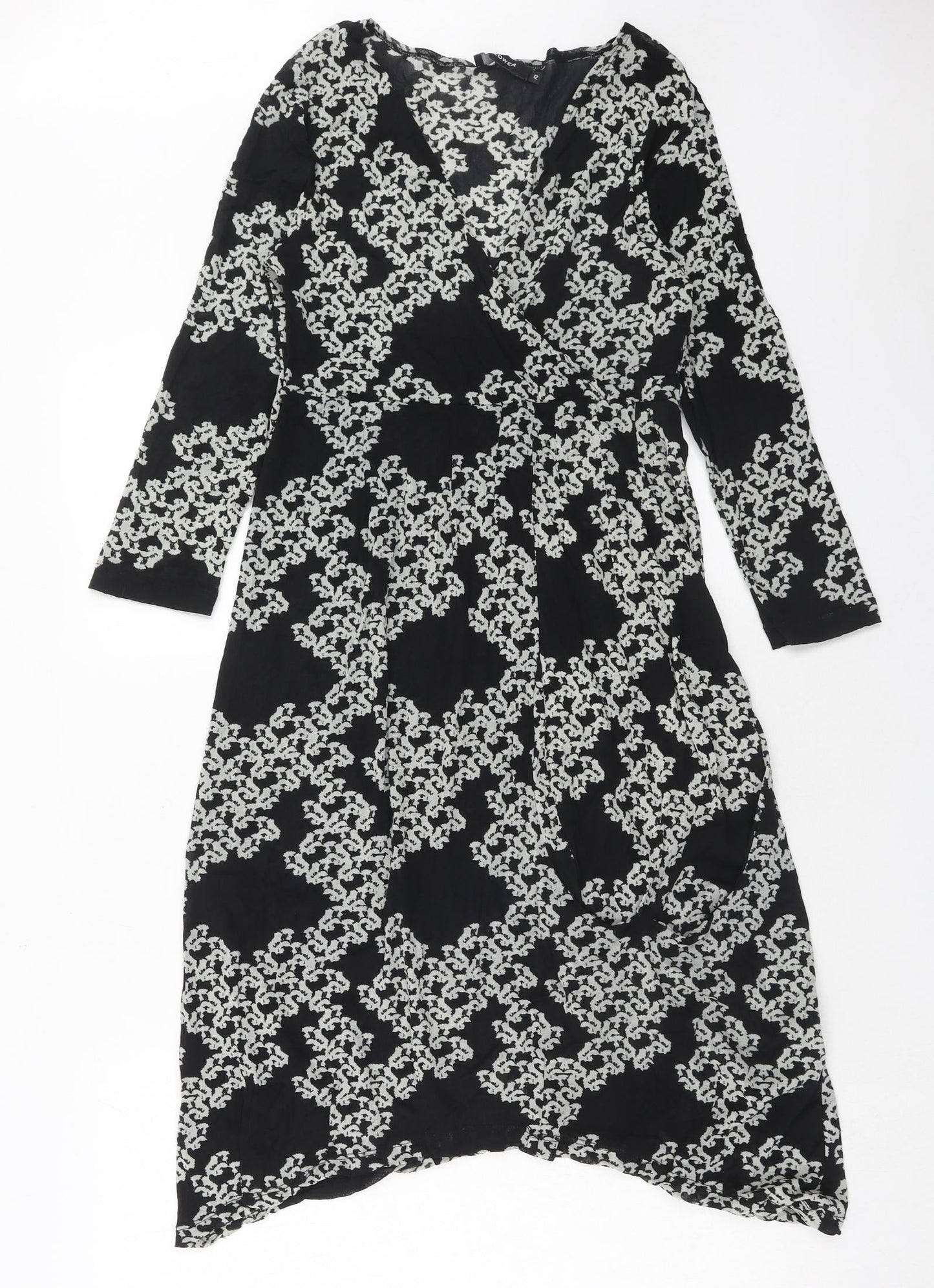 FLOWER Womens Black Geometric Polyester Trapeze & Swing Size 12 V-Neck Pullover