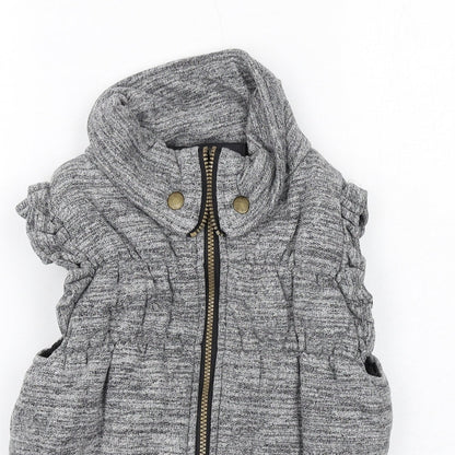 Close-up detail of MODO girls’ grey gilet jacket, size M, zip