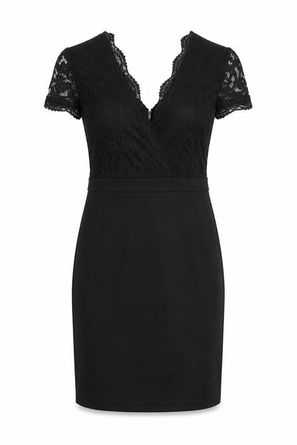 Front view of Missguided women’s black geometric polyester a-line, size UK 8, v-neck pullover