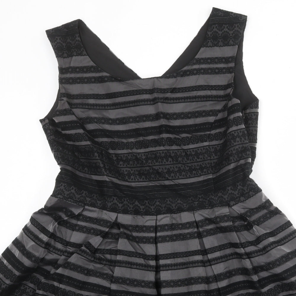 Yumi Womens Grey Striped Acrylic Fit & Flare Size 12 Scoop Neck Pullover