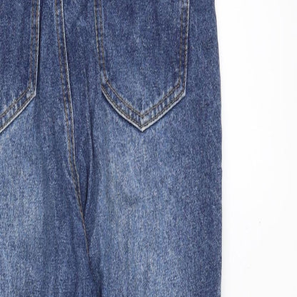 Brand and care label for Missguided women’s blue cotton mom jeans, size UK 6, regular zip - high rise