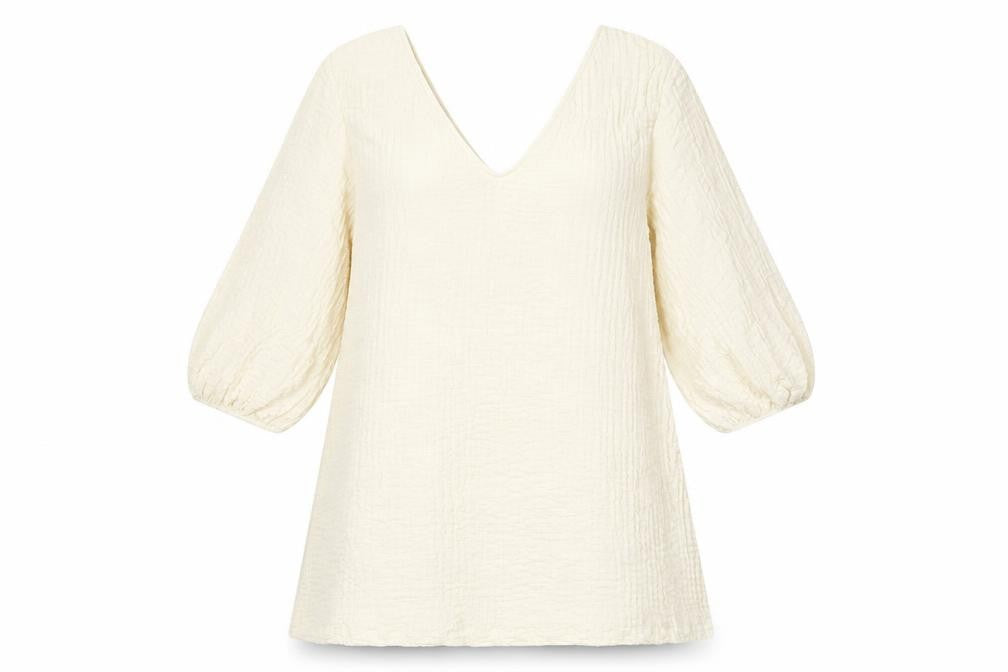 H&M Womens Ivory Polyester A-Line Size S V-Neck Pullover
