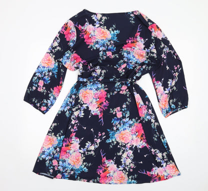 Back view of Only women’s blue floral polyester a-line, size UK 14, v-neck pullover
