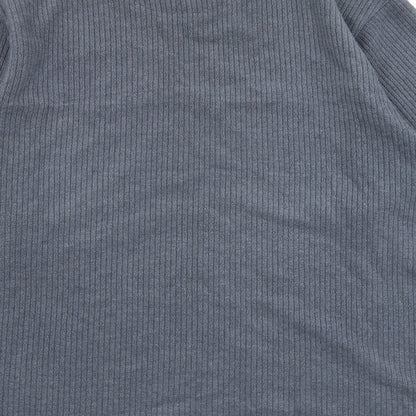 Brand and care label for Maine New England men’s blue polyester pullover sweatshirt, size M