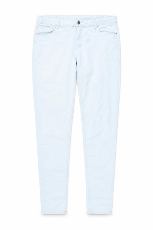 Front view of Denim & Co. women’s blue cotton skinny jeans, size UK 12, 32-inch leg regular button