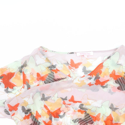 Close-up detail of Butterfly women’s multicoloured geometric polyester basic blouse, v-neck - peplum butterfly print