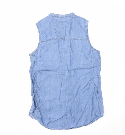 Back view of Denim & Co. women’s blue cotton basic button-up, size UK 8, round neck