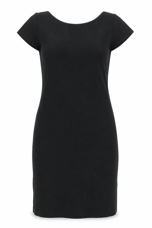 Front view of Only women’s black polyester shift, size XL, boat neck pullover