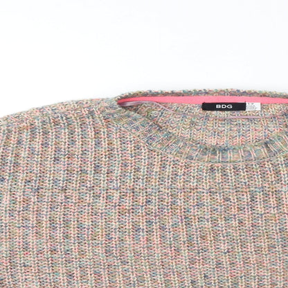 Close-up detail of BDG women’s pink round neck acrylic jumper, size S