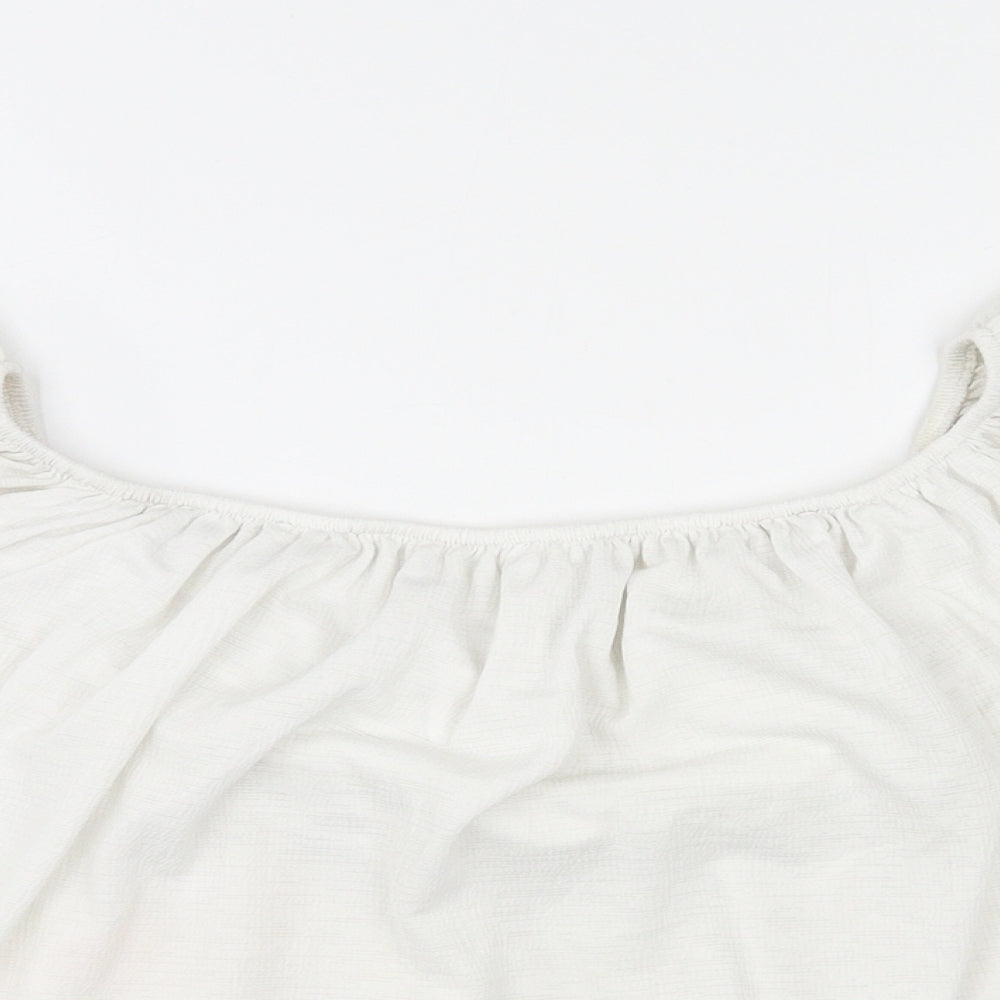Bershka Womens Ivory Viscose Basic Blouse Size M Round Neck