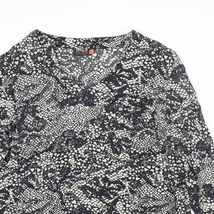 Close-up detail of Only women’s grey animal print polyester basic t-shirt, size UK 10, v-neck