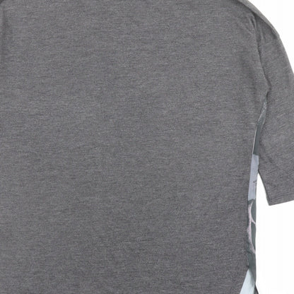 Brand and care label for Dunnes women’s grey polyester basic t-shirt, size S, round neck