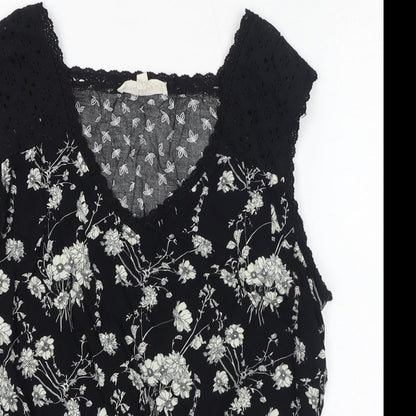 SOLITAIRE Womens Black Floral Cotton Basic Blouse Size M V-Neck