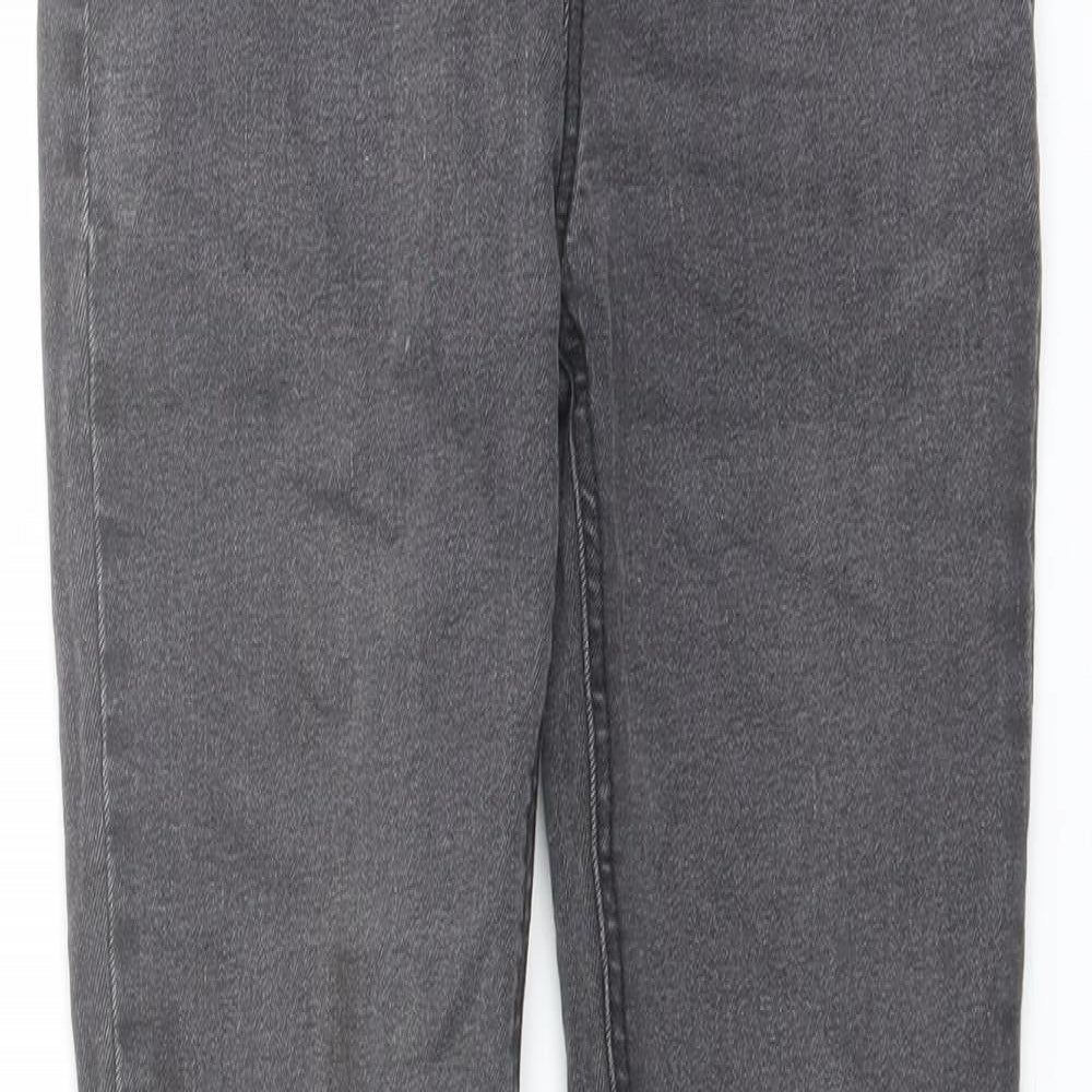 Close-up detail of Denim & Co. girls’ grey cotton skinny jeans, size 10-11, years regular pullover