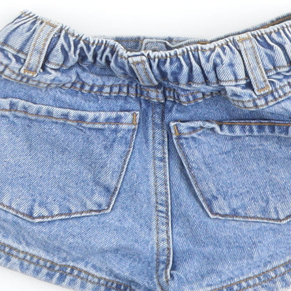 Brand and care label for Denim & Co. girls’ blue geometric cotton hot pants shorts, size 2-3, years regular zip