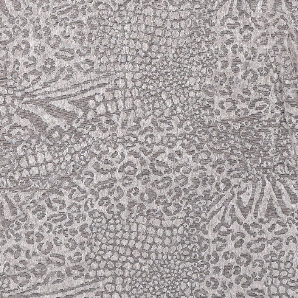 Marks and Spencer Womens Grey Animal Print Acetate Basic T-Shirt Size 16 V-Neck - Leopard Print