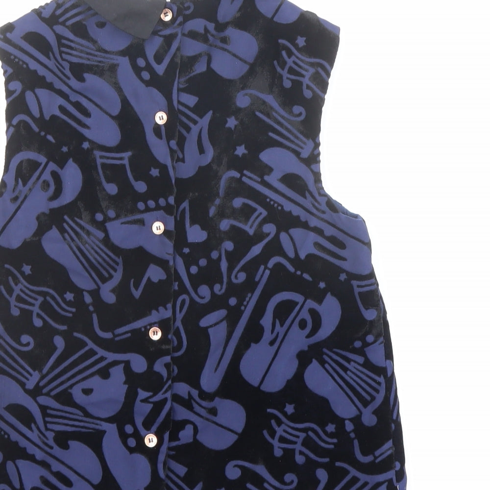 Brand and care label for Autograph girls’ blue geometric viscose basic blouse, size 8-9, years collared button