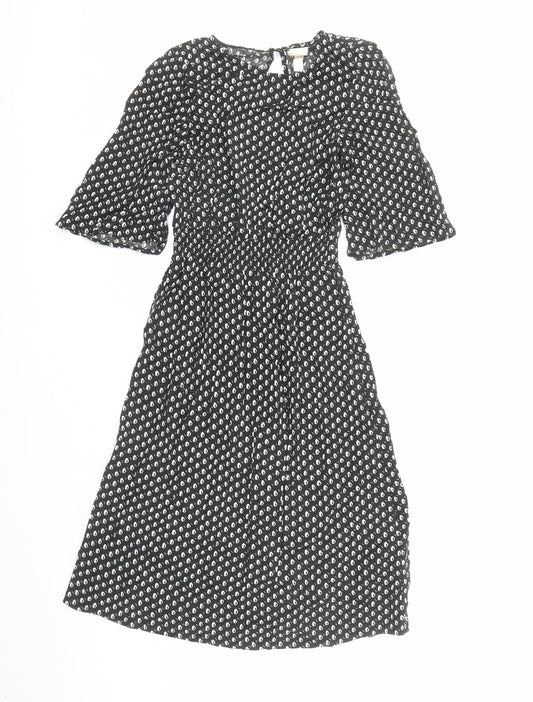 H&M Womens Black Geometric Viscose A-Line Size 4 Round Neck Button