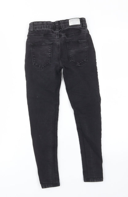 Back view of Denim & Co. girls’ black cotton skinny jeans, size 8-9, years, 21-inch leg regular zip - pockets, belt loops