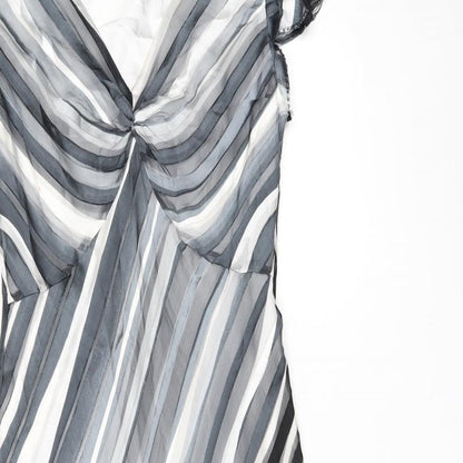 Country Casuals Womens Grey Striped Viscose Shift Size 10 V-Neck Pullover