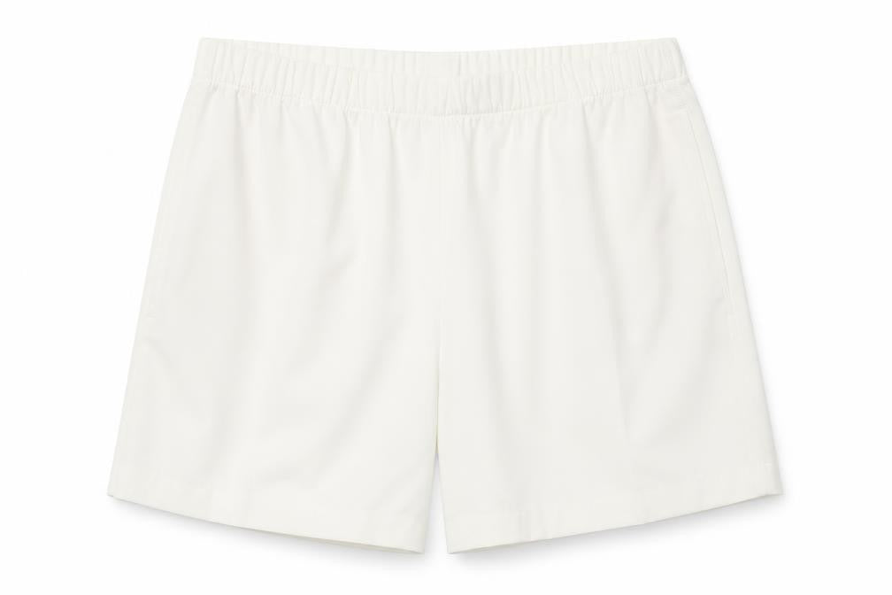 Marks & Spencer Womens Ivory Polyester Bermuda Shorts Size 20 L8 in Regular Pull On - Pockets, Elastic waist
