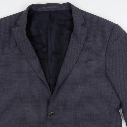 Close-up detail of ASOS men’s blue geometric polyester jacket suit jacket, size 40, regular