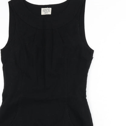 Close-up detail of ESPRIT women’s black wool a-line, size UK 12, round neck zip