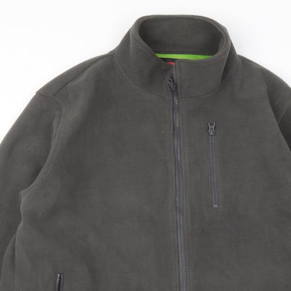 Close-up detail of Atlas men’s green jacket, size L, zip