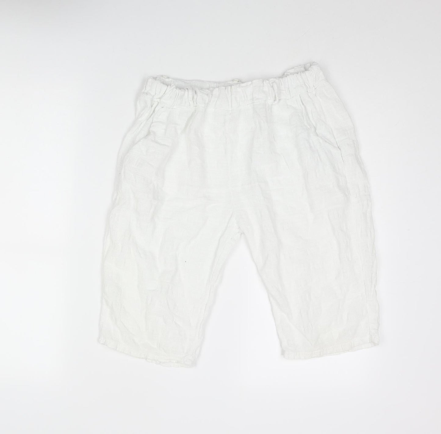 Piaza Italia Womens White Linen Bermuda Shorts Size 26 in L12 in Regular Pull On