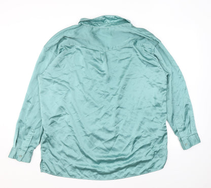 Back view of Missguided women’s green polyester basic button-up, size UK 10, collared