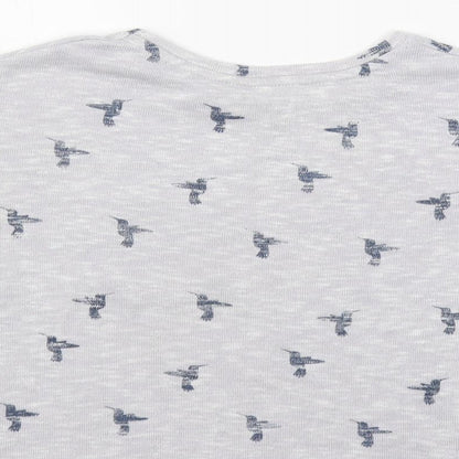 Brand and care label for New Look girls’ grey geometric polyester pullover t-shirt, years crew neck pullover - bird print
