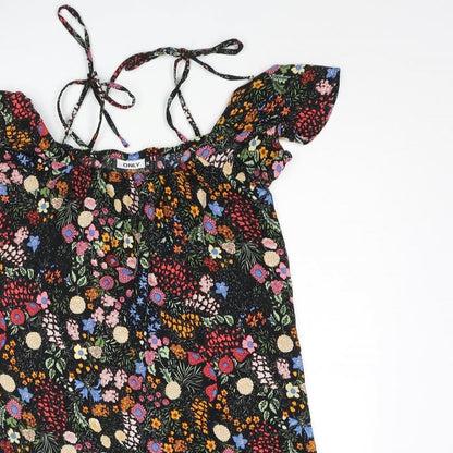 Close-up detail of Only women’s multicoloured floral polyester shift, size UK 8, square neck tie - cold shoulder