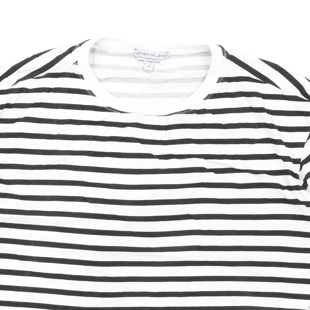 Another Influence Womens White Striped Cotton Basic T-Shirt Size M Round Neck