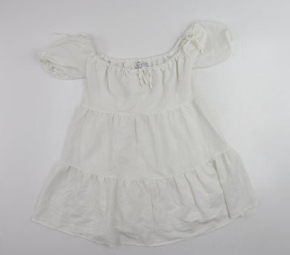 Additional front view of In the Style women’s white polyester mini, size UK 10, off the shoulder pullover
