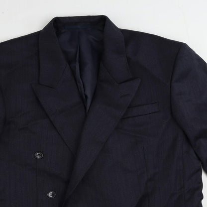 Close-up detail of Canda men’s blue wool jacket suit jacket, size 40, regular