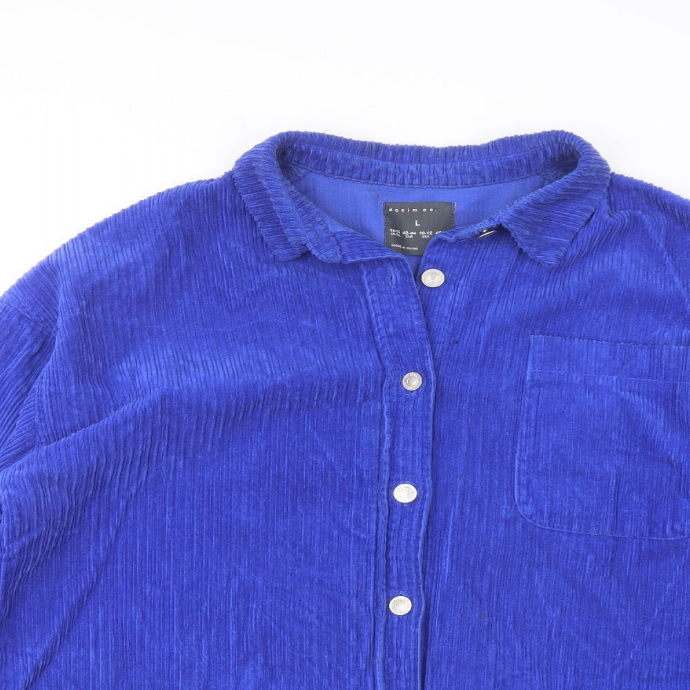 Close-up detail of Denim & Co. women’s blue jacket, size UK 14, button
