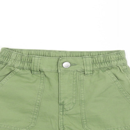 Marks & Spencer Girls Green Cotton Mom Shorts Size 6-7 Years L3 in Regular Zip - Elasticated Waist