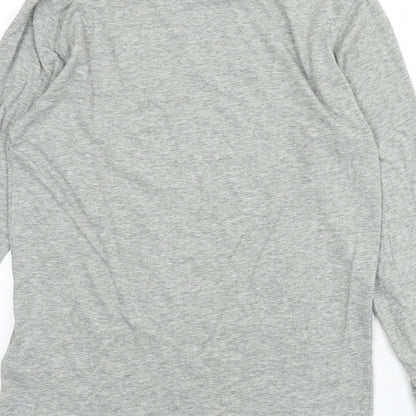 Brand and care label for Levi's girls’ grey cotton basic t-shirt, size 14, years round neck pullover