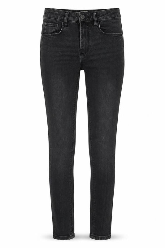 Front view of Denim & Co. women’s black cotton skinny jeans, size UK 6, 30-inch leg regular zip