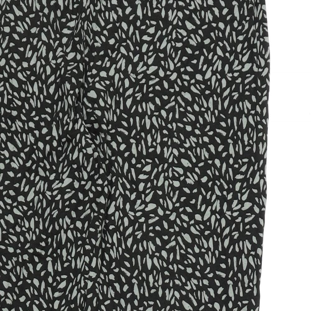 Marks and Spencer Womens Black Geometric Viscose Carrot Trousers Size 18 L27 in Regular