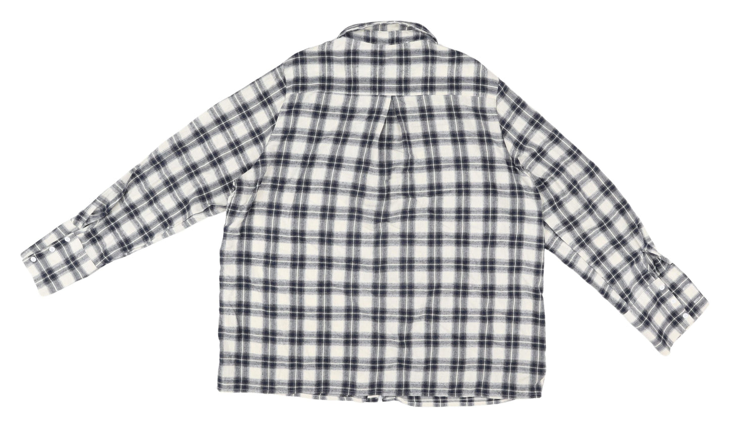 PrettyLittleThing Women's Black Plaid Button-Up Shirt
