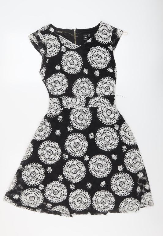 Izabel Womens Black Geometric Nylon A-Line Size 10 V-Neck Zip