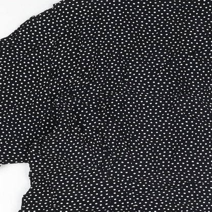 Preloved St Michael Womens Black Polka Dot Viscose Basic Button-Up Size 16 Round Neck - Label