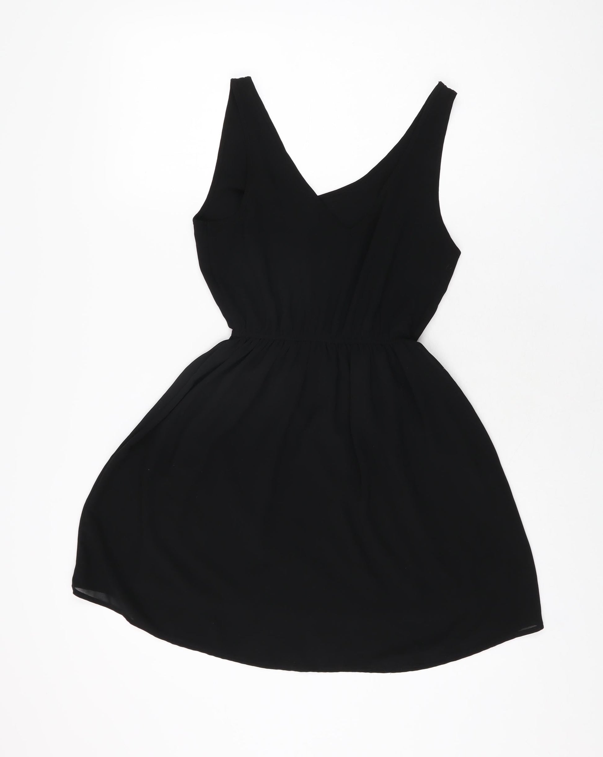 h&m black skater dress with square neckline Shoulder pads and long sleeves with pleats at the back of the cuffs H&M black lace skater dress,