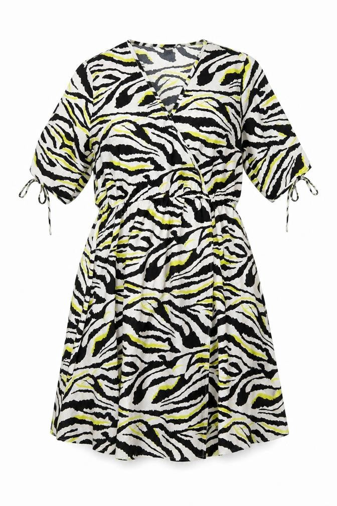 Influence Womens White Animal Print Polyester Skater Dress Size 10 V-Neck Pullover