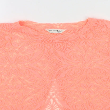 Close-up detail of Miss Selfridge women’s pink floral polyester basic t-shirt, size UK 6, round neck