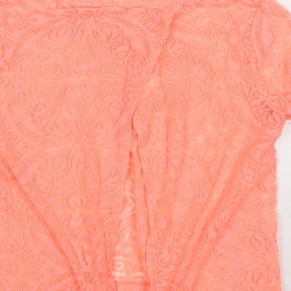 Brand and care label for Miss Selfridge women’s pink floral polyester basic t-shirt, size UK 6, round neck