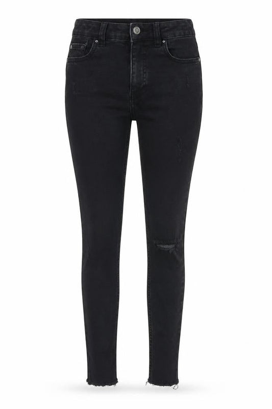 Front view of Denim & Co. women’s black cotton skinny jeans, size UK 8, 26-inch leg regular zip